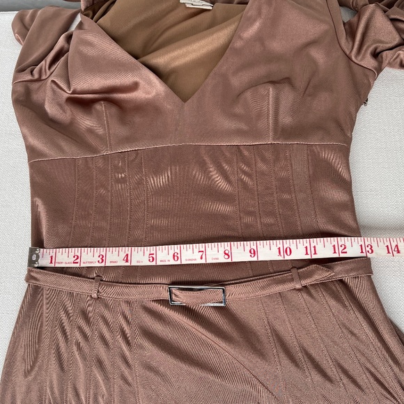 Karen Millen blush (6) fitted shirt-dress, midi-length, like new. - Picture 8 of 16